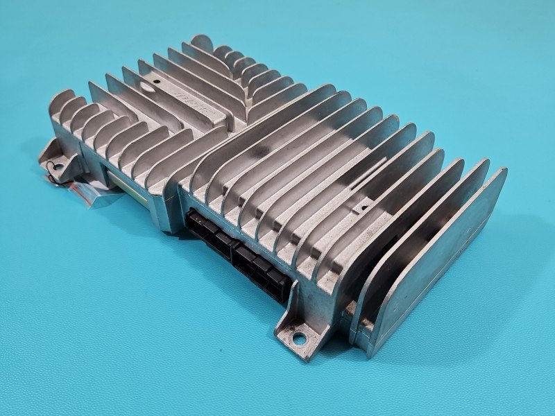 Wzmacniacz INFINITI QX60 12-