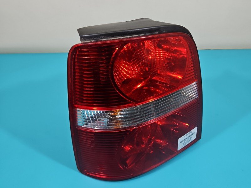 Lampa tył lewa Vw Touran I HB