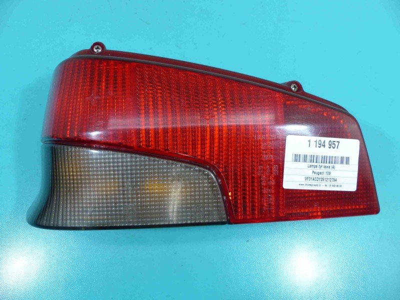 Lampa tył lewa Peugeot 106 HB