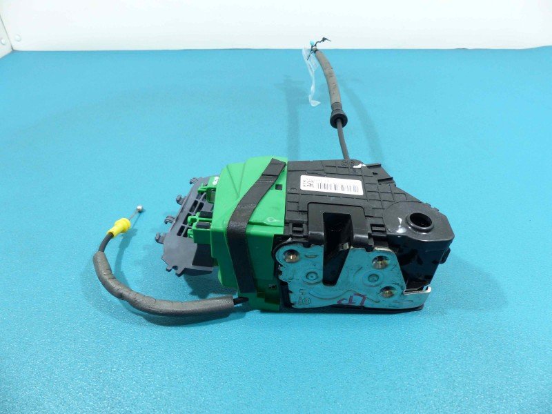 Zamek przód lewy 81310-G3040 Hyundai I30 III 16- EUROPA 5pin