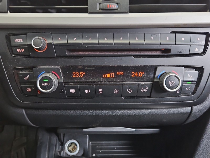 Konsola panel nawiewu bmw F30