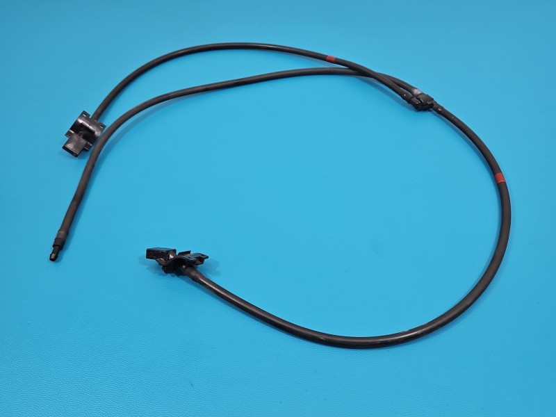 Spryskiwacz maski Toyota Rav4 V