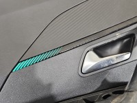 Tapicerka drzwi przód lewa boczek Peugeot 2008 II