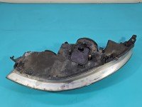 Reflektor prawy lampa przód Peugeot 407 EUROPA