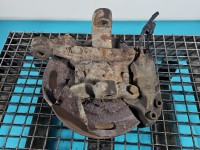 Zwrotnica prawa piasta przód 2.5 td Iveco Daily II