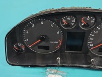 Licznik Audi A6 C5 4B0920930L 2.4 V6 EUROPA