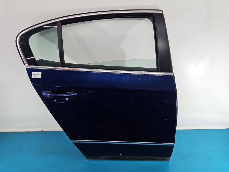 Drzwi tył prawe Vw Passat B6 sedan 4d LD5Q