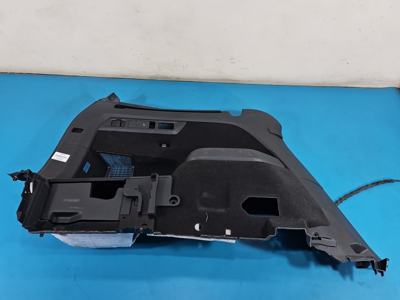 Tapicerka bagażnika lewa boczek Skoda Kodiaq I 565867761, 565867427