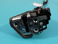 Zamek tył lewy Toyota Corolla E21 19- 4pin / Sedan