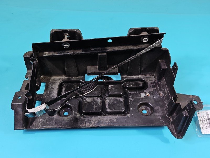 Obudowa akumulatora podstawa Lancia Thema II 11-14 05112061AK 3.0 CRD Obudowa akumulatora podstawa Lancia Thema II 11-14 05112061AK 3.0 CRD