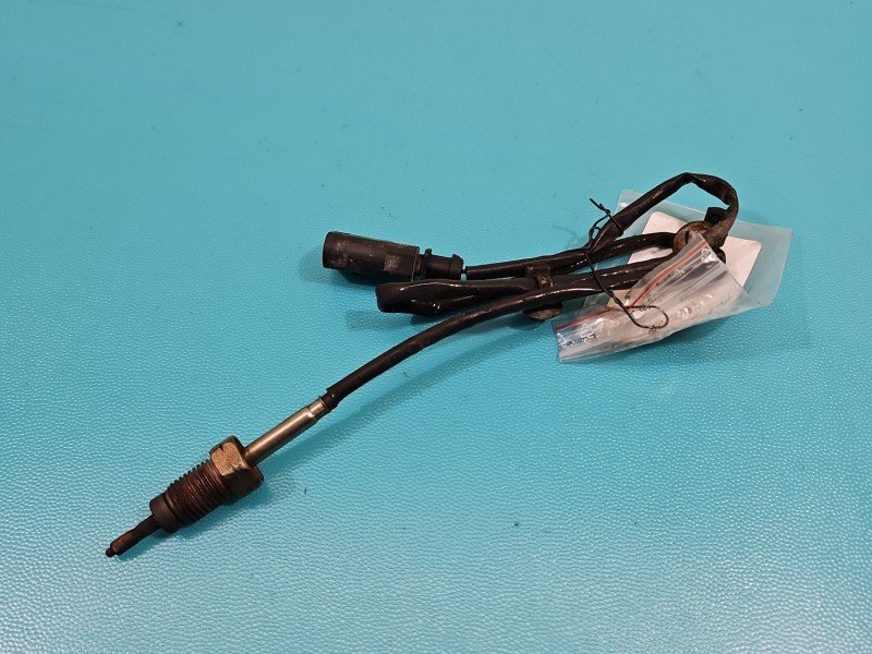 Czujnik temperatury spalin AUDI Q5 08- 03L906088BE