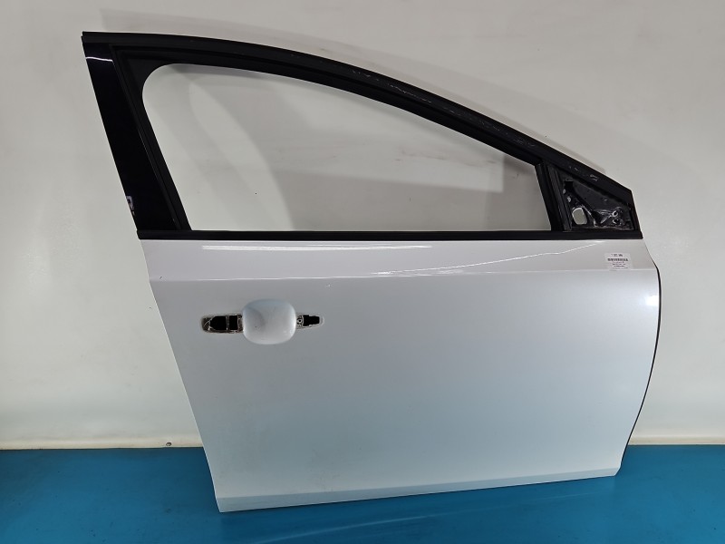 DRZWI PRZÓD PRAWE PASAŻERA Volvo V40 II 12- 5d 707-46