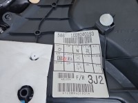 Tapicerka drzwi przód prawa boczek LEXUS CT 10-22 67611-X1B19