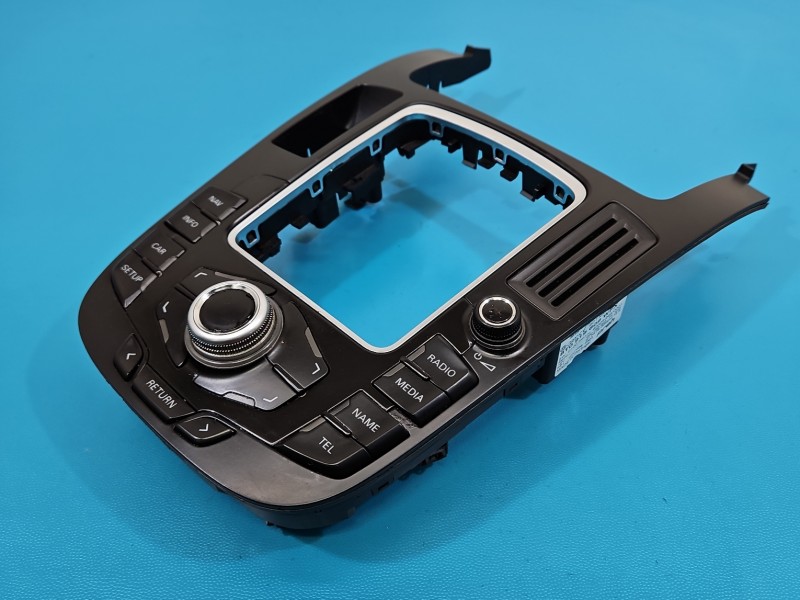 Przełącznik radia nawigacji panel AUDI A4 B8 8T0919609WFX