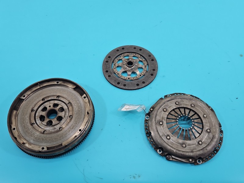 Dwumasa Koło dwumasowe Audi A4 B7 2294002144 1.8 T 20V (BFB)