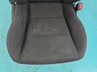 Fotel prawy przód pasażera Toyota Rav4 IV 5d EUROPA