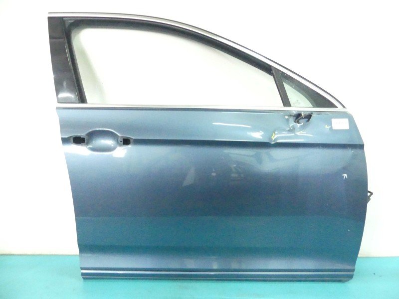 DRZWI PRZÓD PRAWE PASAŻERA Vw Passat B8 5d niebieski B5J