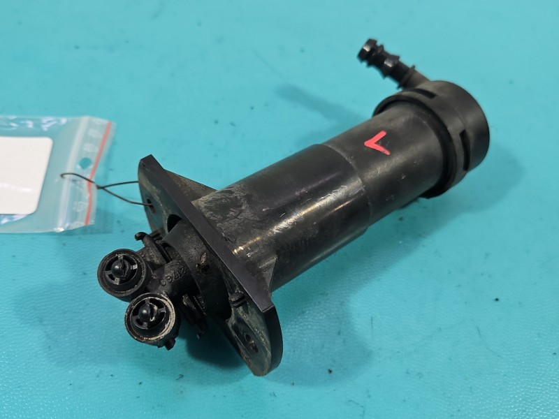 Spryskiwacz reflektora lewy AUDI Q7 I 4L 4L0955101 xenon