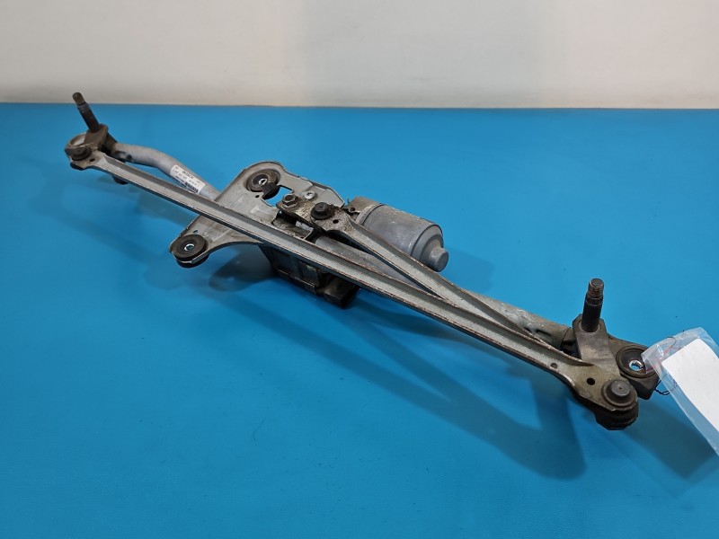 Silniczek Silnik wycieraczek przód VOLVO V70 III z mechanizmem, 4pin 31333456