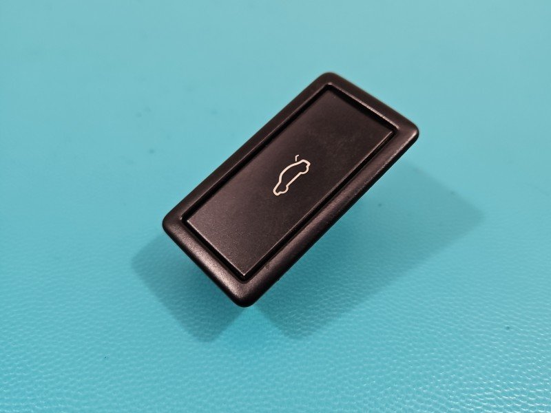 Przełącznik Skoda Karoq 3C0959831A Przełącznik Skoda Karoq 3C0959831A