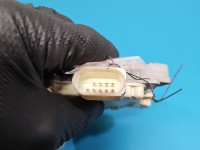 Zamek przód lewy 1P1837015 Seat Leon II EUROPA Producent części: Seat, 9pin