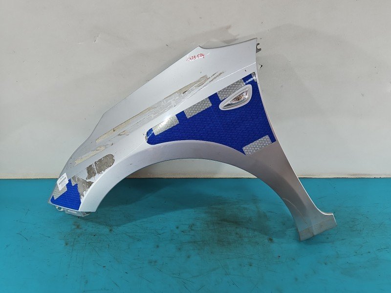 Błotnik przód lewy Kia Ceed II 12-18 srebrny