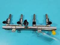 Wtryskiwacz Peugeot 3008 II 9818760580, 0261500432, 9812191080 1.6 T hybrid4