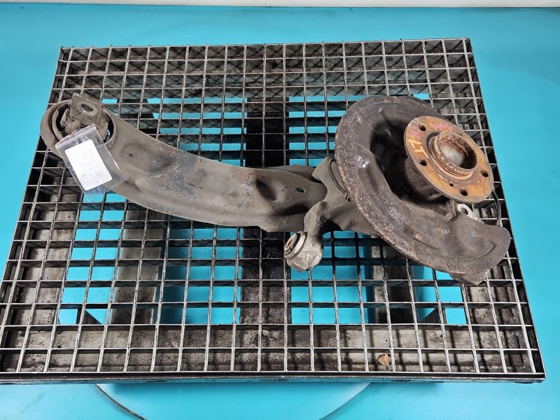 Piasta koła tył lewa zwrotnica łożysko MERCEDES W176 1.5 CDI