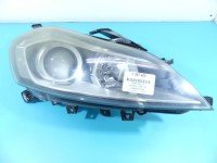 Reflektor prawy lampa przód Lancia Delta III 08-14 EUROPA