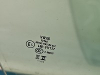 Szyba drzwi przód prawa pasażera Skoda Superb IV 2024R kombi