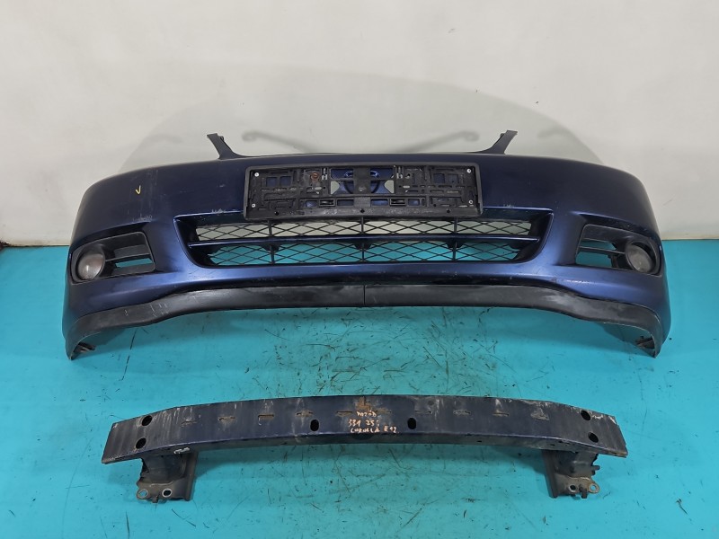 Zderzak przód przedni Toyota Corolla E12 8P4