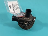Pompka obiegu wody pompa Skoda Octavia III 1.5 TSI 0392023406, 2Q0965567