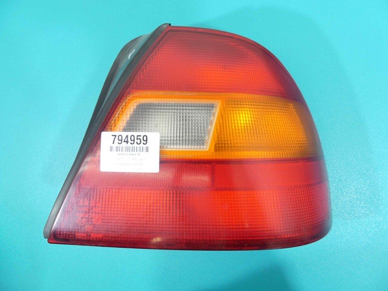 Lampa tył prawa Honda Civic VI HB