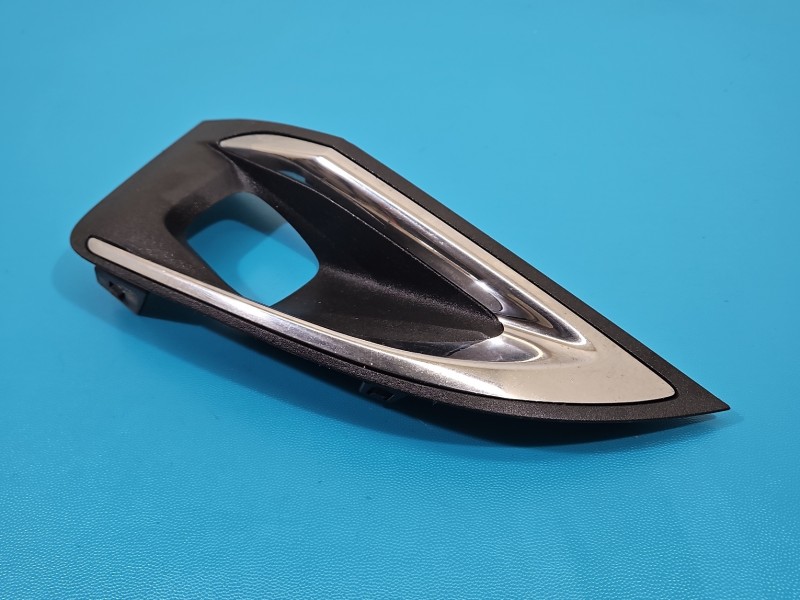 Zaślepka kratka zderzaka lewa atrapa Peugeot 3008 II 9815692677