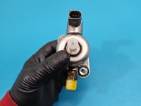 pompka Pompa paliwa Audi A5 8T 1.8 TFSI CABD 06H127025K, 0261520055