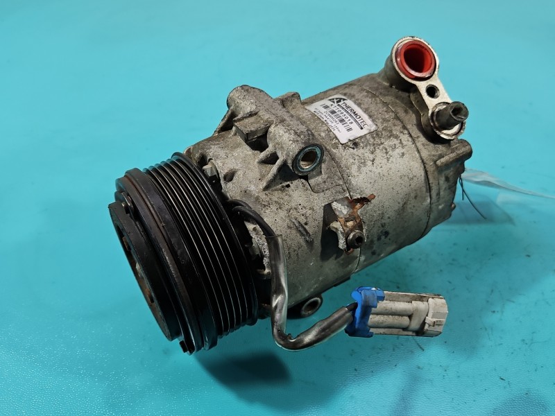 Sprężarka klimatyzacji kompresor KTT095018 Opel Astra III H 1.7 CDTI