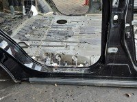 Próg prawy SŁUPEK ŚRODKOWY B INFINITI QX60 12- inny 5d KH3