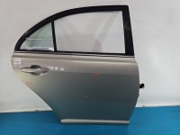 Drzwi tył prawe Toyota Avensis II T25 HB 5d 6T1