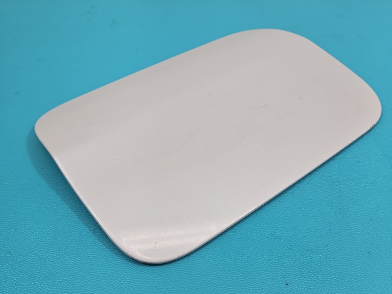 Klapka wlewu paliwa BMW iX3 G08