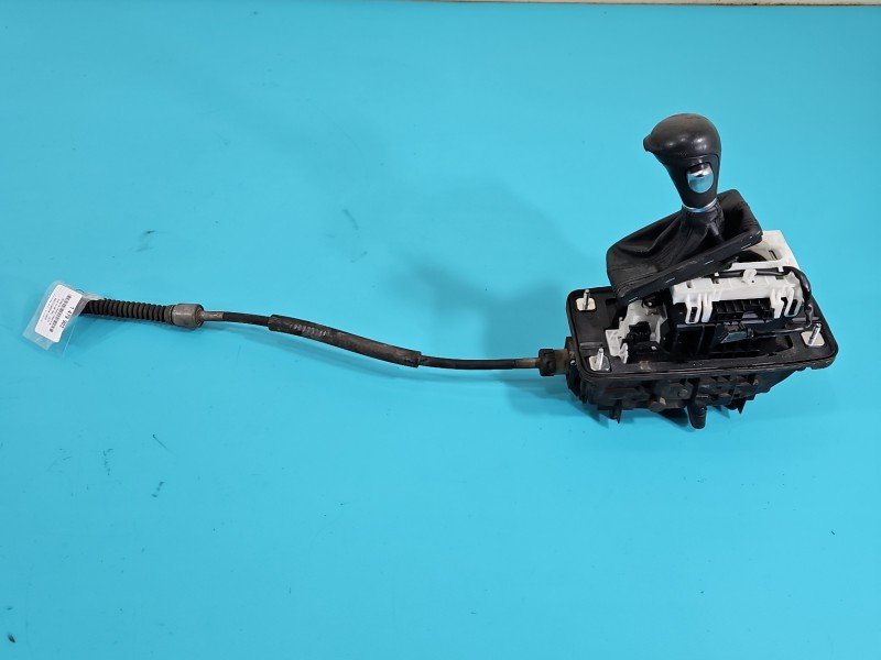 DŹWIGNIA LEWAREK WYBIERAK LINKI AUDI A4 B8 3.0 tdi