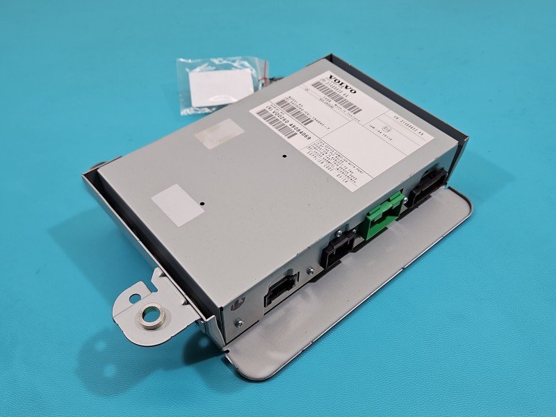 Wzmacniacz Volvo V40 II 12-