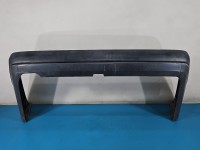 Zderzak tył Mercedes 124 sedan