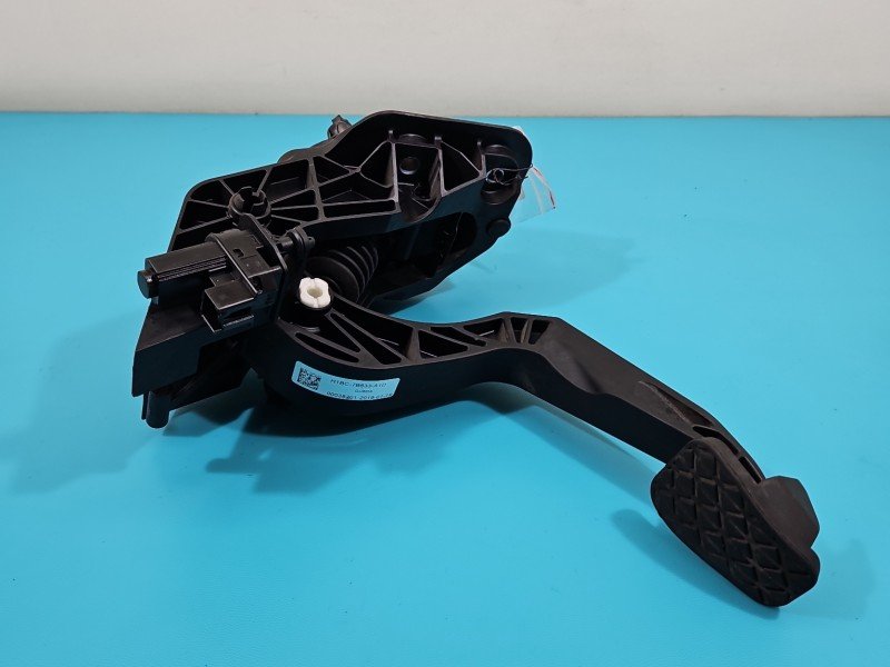 Pedał pedały Ford Fiesta Mk8 hamulca sprzęgła