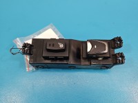 Przełącznik szyb Hyundai Santa Fe III 12–18 93580-2W101 Europejska, tył Prawy , Z grzaniem kanapy / wytarty przełącznik EU