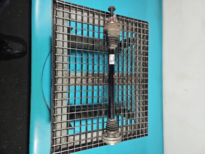 Półoś tył prawa AUDI Q7 II 4M 3.0 TFSI CRE automat