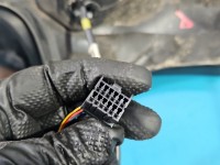 Lusterko prawe Renault Espace III 3pin, rysy na obudowie europa