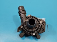 Pompka obiegu wody pompa Peugeot 3008 II 1.6 T hybrid4 0392023426, 9818813480