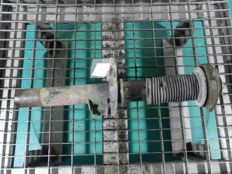 Amortyzator przód lewy przedni Audi A3 8P