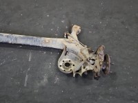 Tylna belka oś tył Toyota Auris I 2.0 D4D