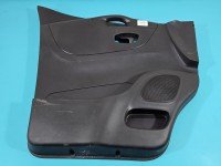 Tapicerka drzwi przód lewa boczek Renault Trafic III